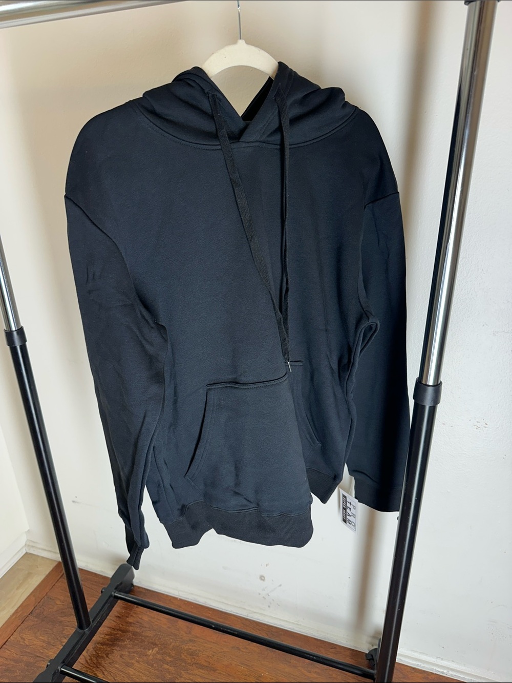 Classic Black Men's Pullover Hoodie with Front Pocket